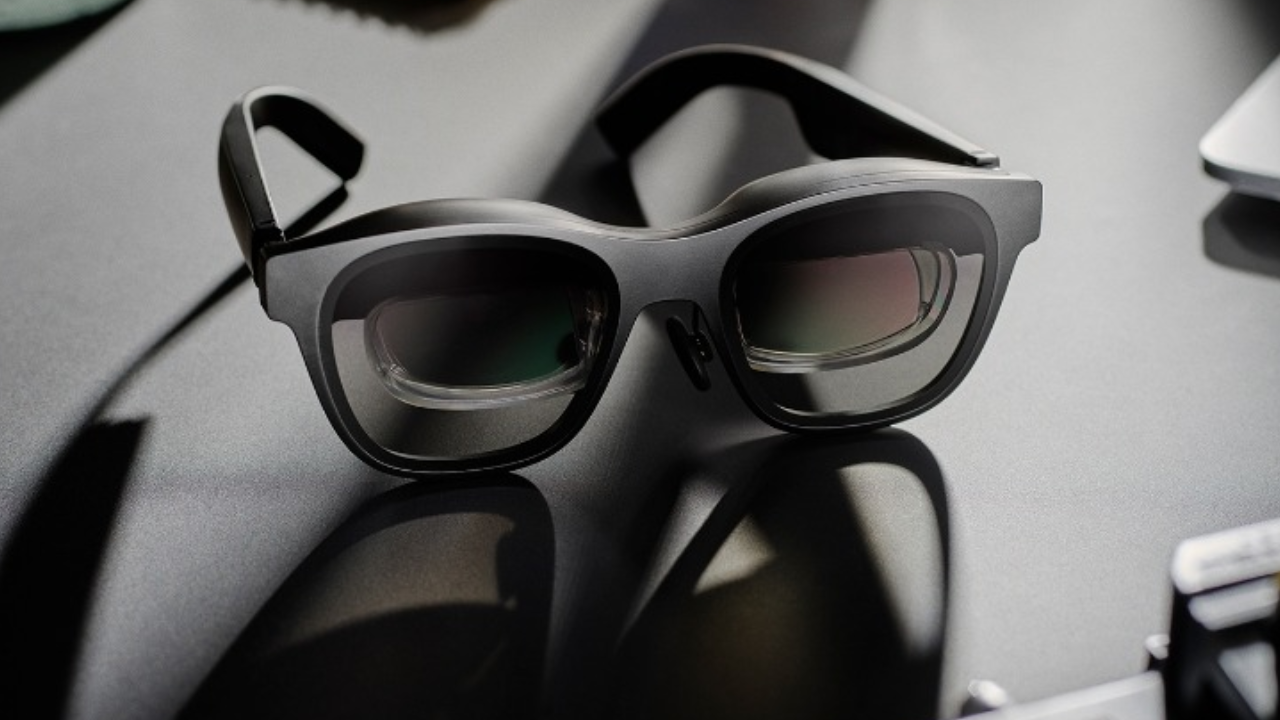 Which Essential Components Contribute To The Value Of The Xreal Experience On Twitter?